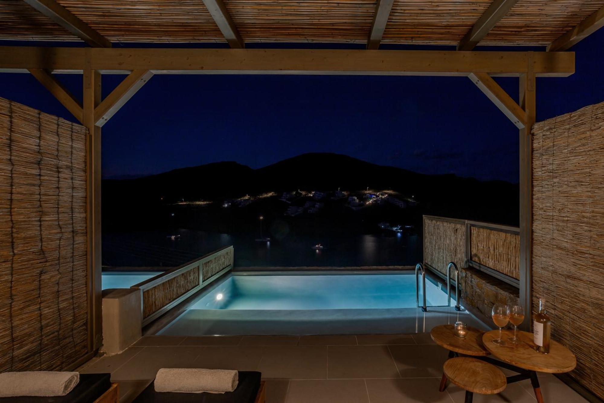 Amal Kythnos Suites المظهر الخارجي الصورة