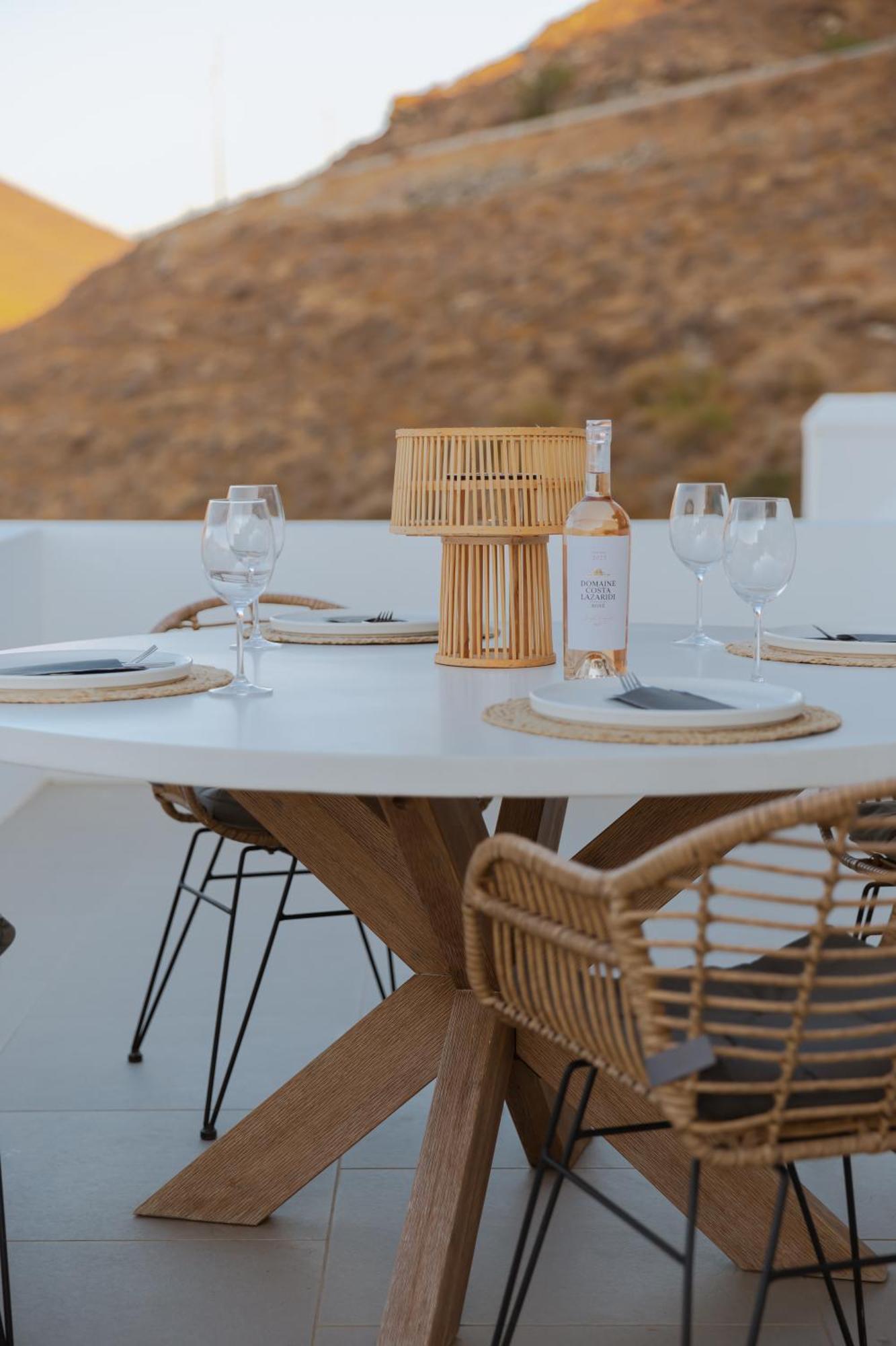 Amal Kythnos Suites المظهر الخارجي الصورة