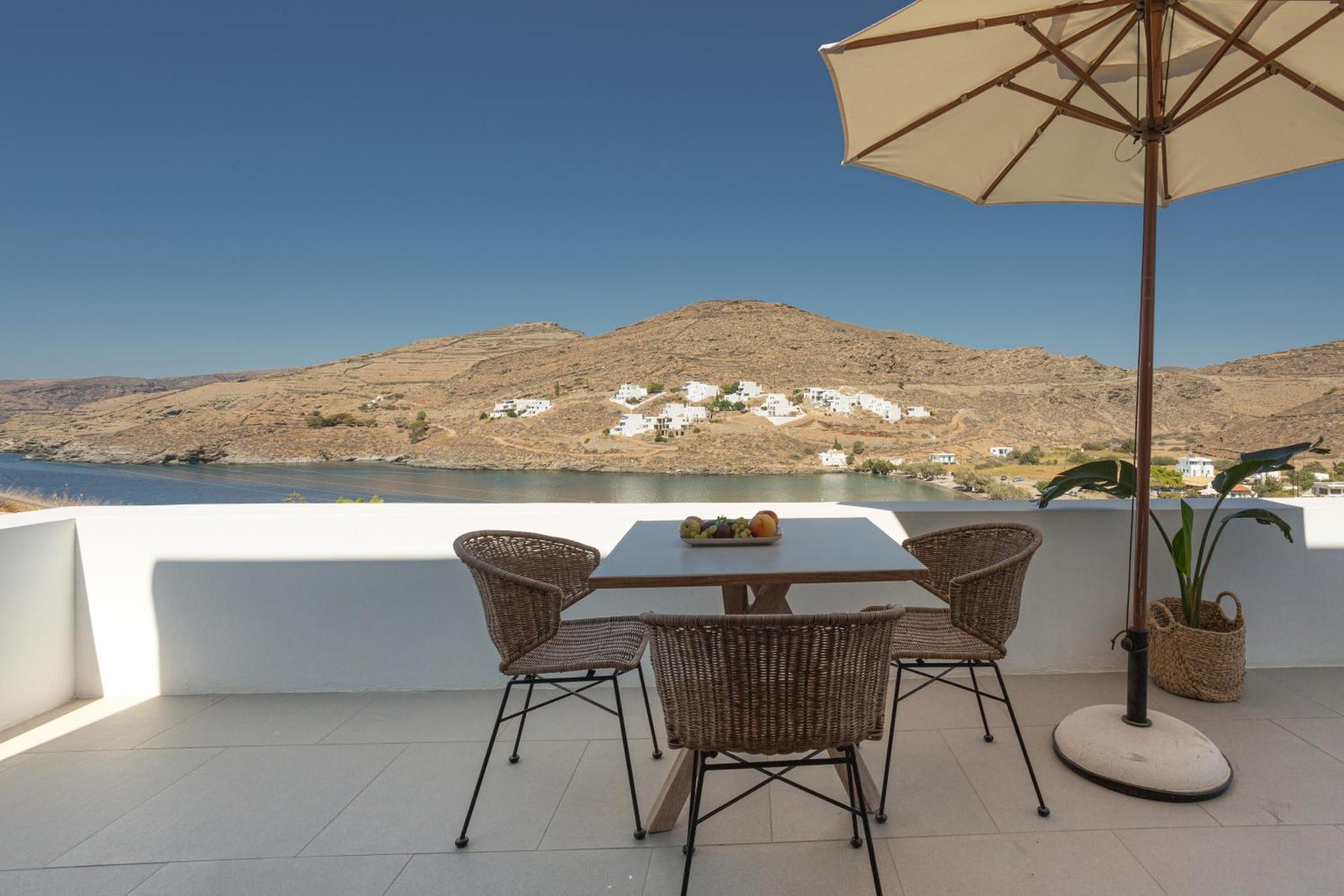 Amal Kythnos Suites المظهر الخارجي الصورة