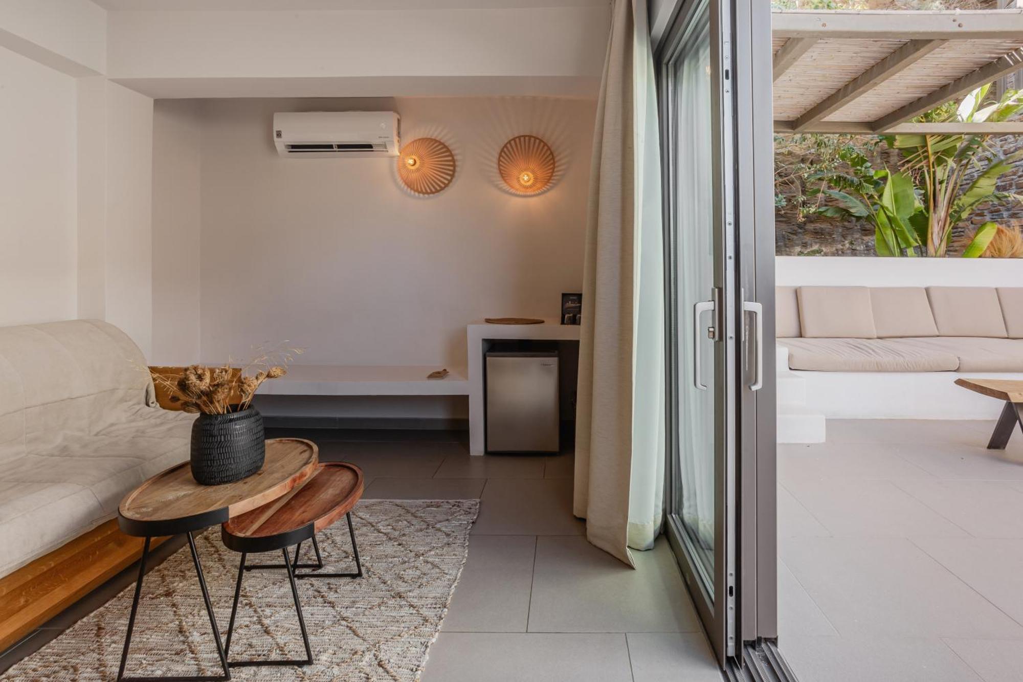 Amal Kythnos Suites المظهر الخارجي الصورة